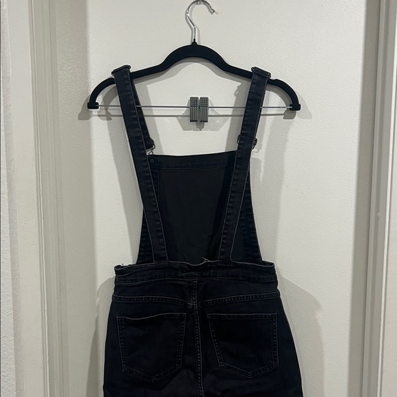Madewell Women's Black Denim Overalls - Picture 6 of 8